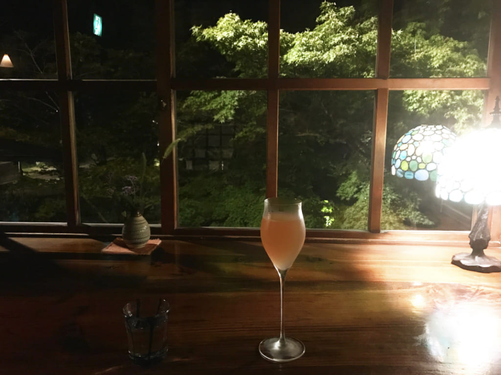 バー山猫3